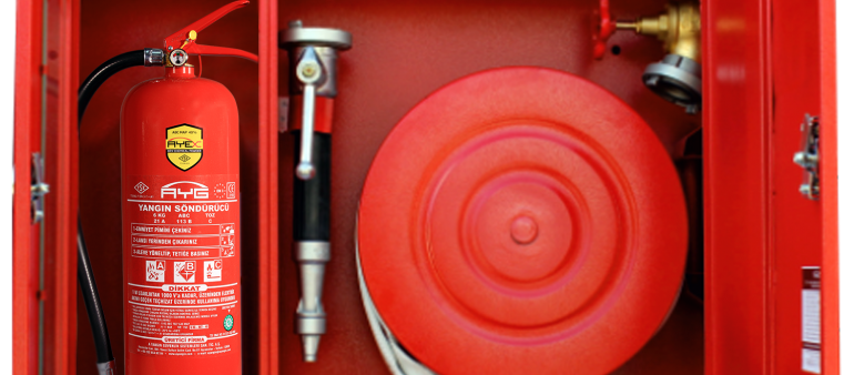 YSC BÖLMELİ SAC KAPAK KURU SİSTEM YANGIN DOLAPLARI